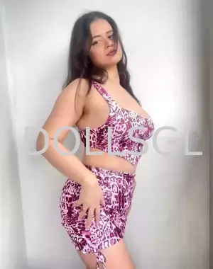 Navya Thakur