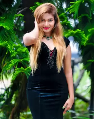 Khushi Dubey