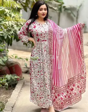 Radhika Kapoor